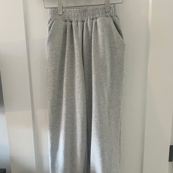 Shekou Joggers Size X-Small - Picture 1 of 3